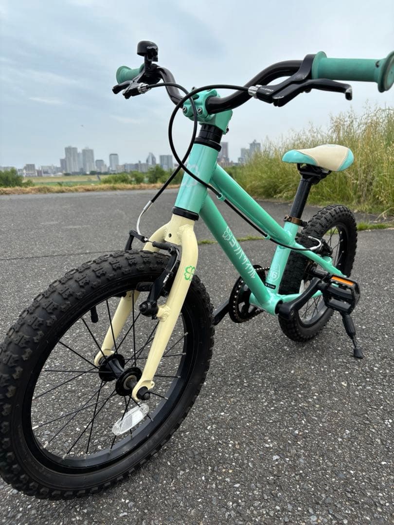 ヨツバサイクル 16インチ クリームソーダ（都内にて手渡し希望）