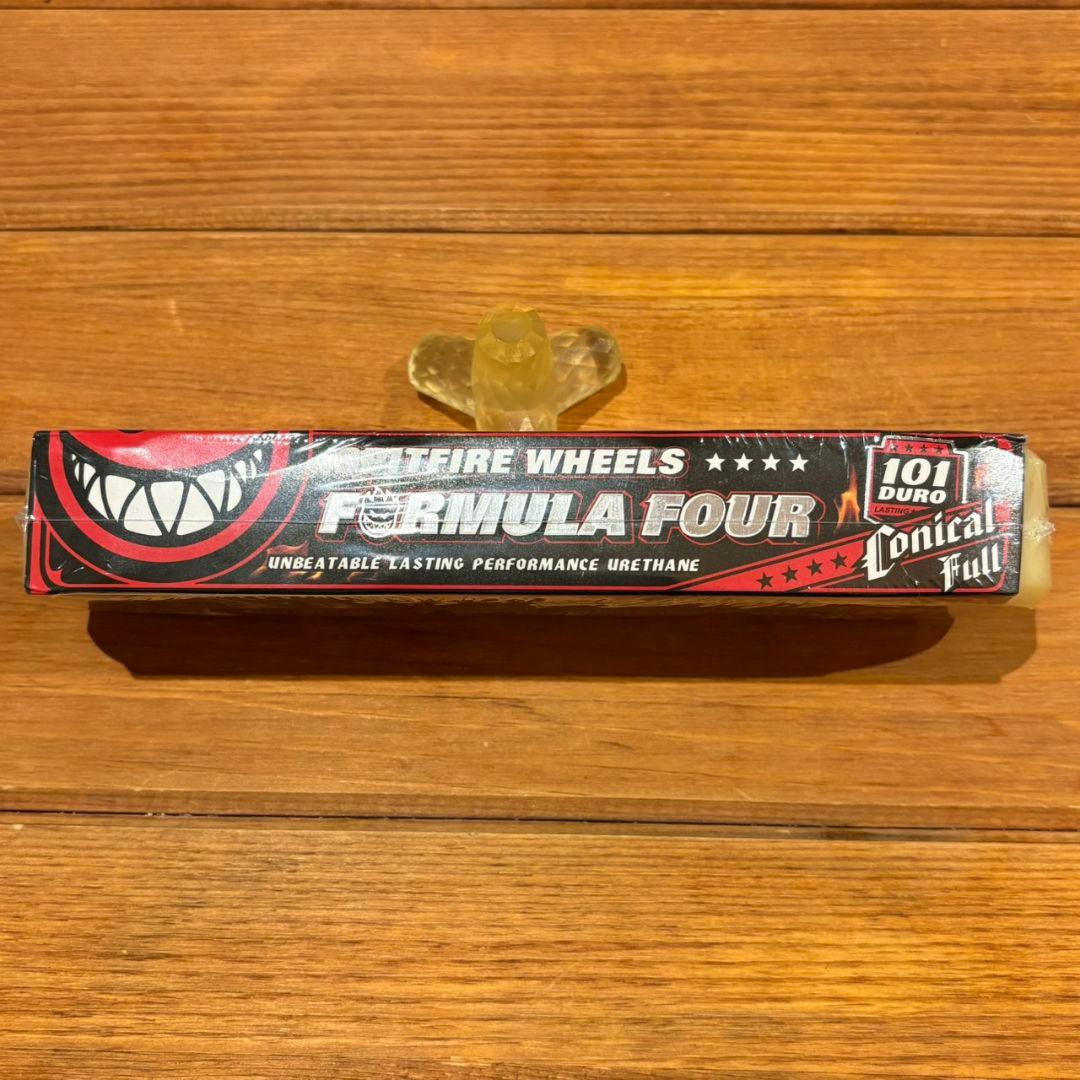 SPITFIRE スピットファイア Formula Four 101 DURO