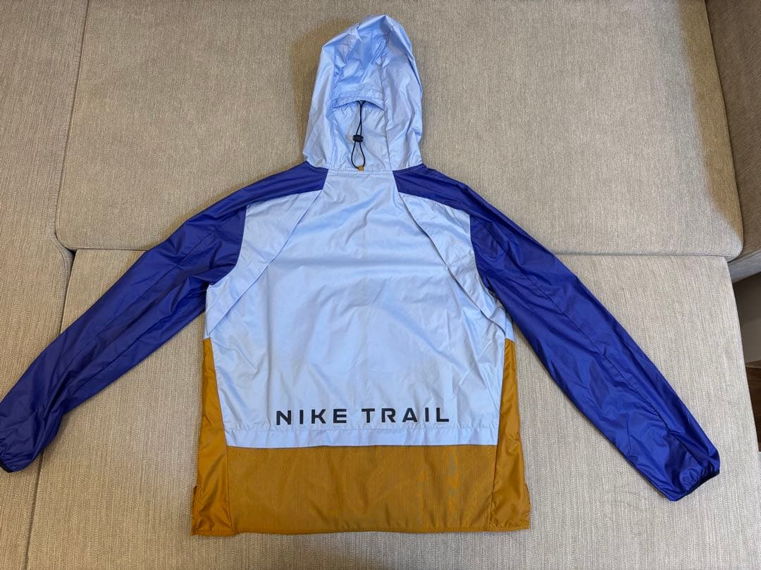 Nike Trail ナイキ　ウィンドブレーカー　ジャンバー ブルー　水色
