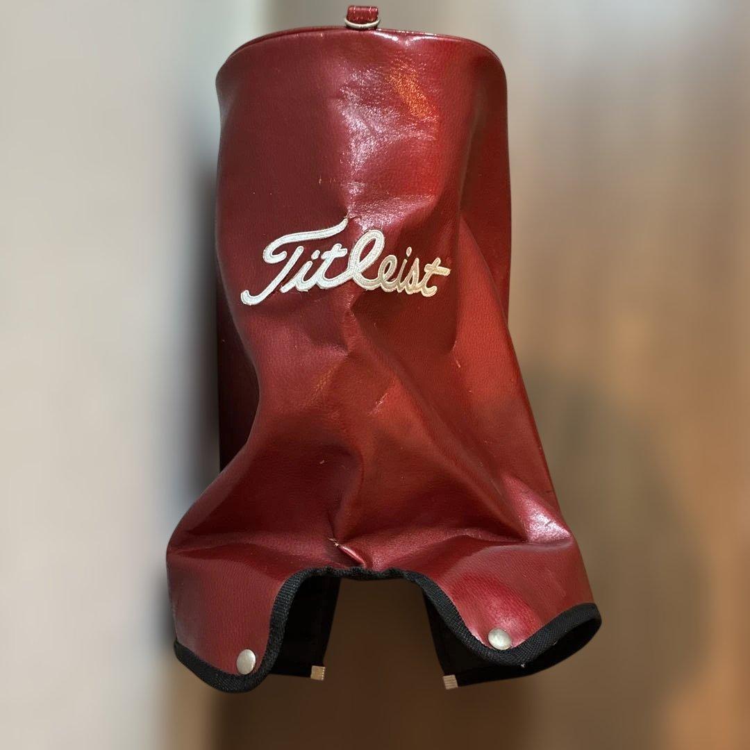 Titleist 赤 キャディバッグ フード付き（限定品、アスリートモデル）