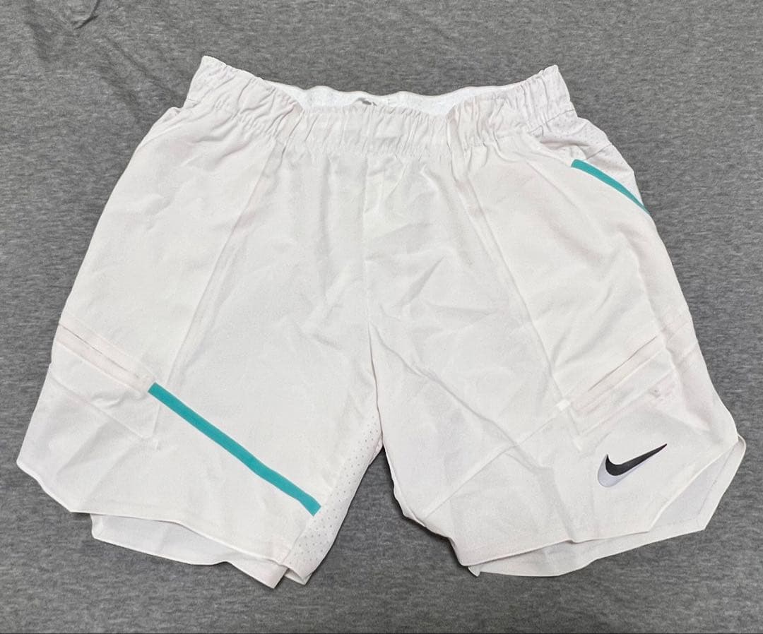 NIKE テニスウェア　メンズ　上下セット　Lサイズ