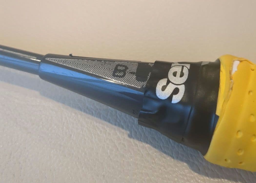 Carbonex8DX　Full CARBON SHAFT　バドミントンラケット