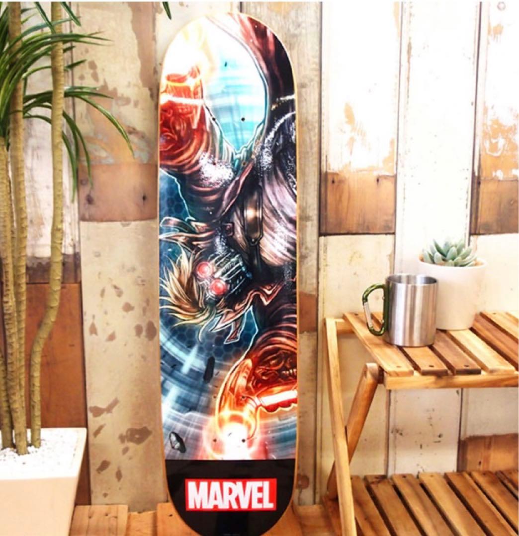 新品未使用　ＭＡＲＶＥＬ　スケートボード　スター・ロード