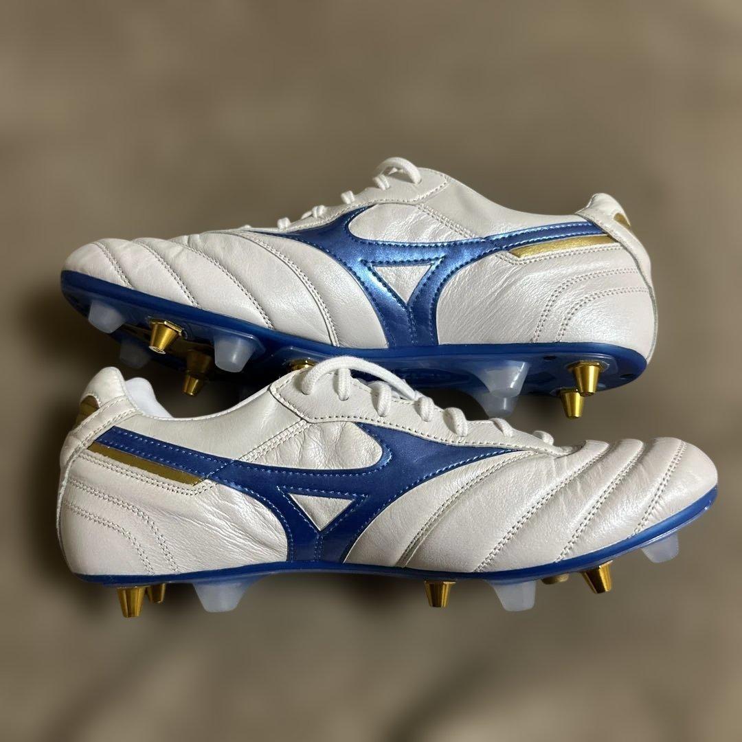 ミズノサッカースパイク　モレリア　MIX 27cm