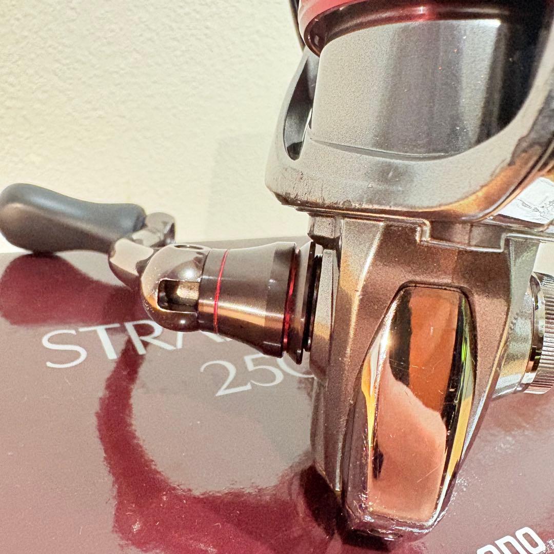 SHIMANO STRADIC CI4+ 2500S スピニングリール