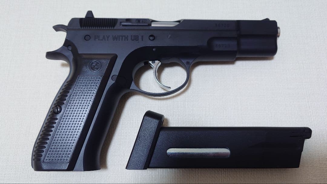 【美品】carbon8 CZ75 CO2 ガスガン ガスブローバック