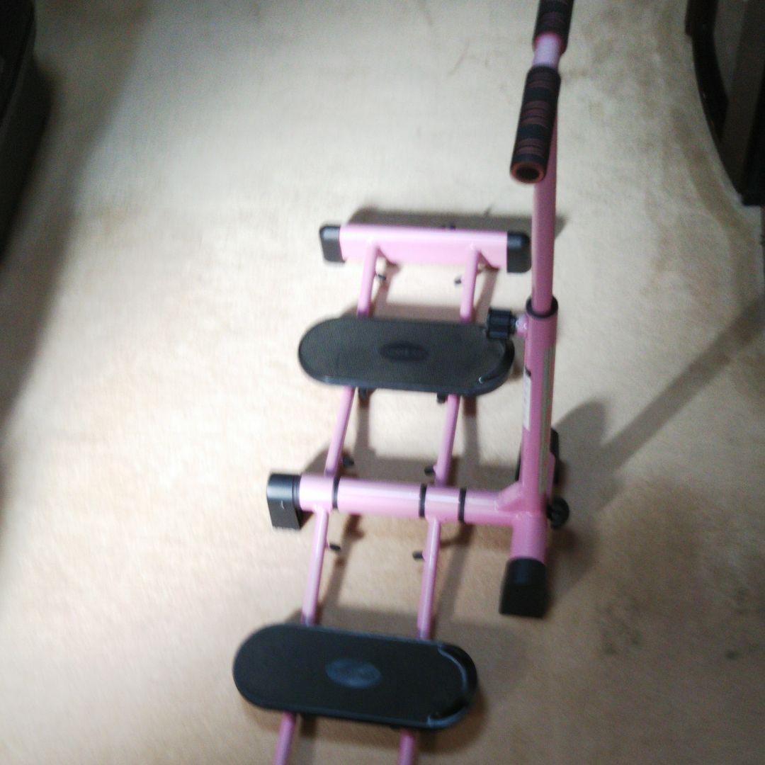 LEG ＭＡＧＩＣ脚腰運動器：ハンドル高さ調整出来ます