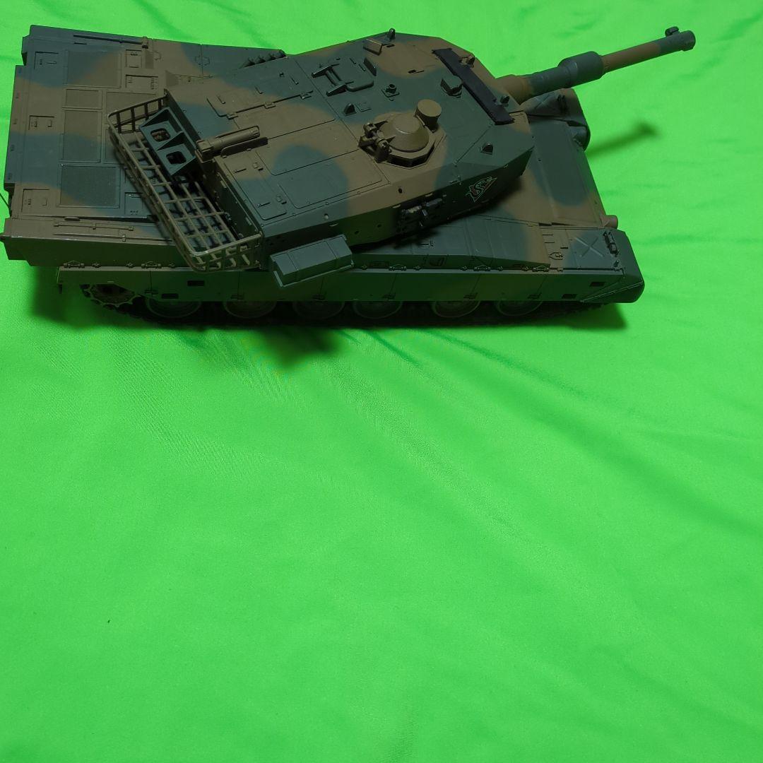 【迫力満点❕迷彩模様】最強大型戦車ラジコン