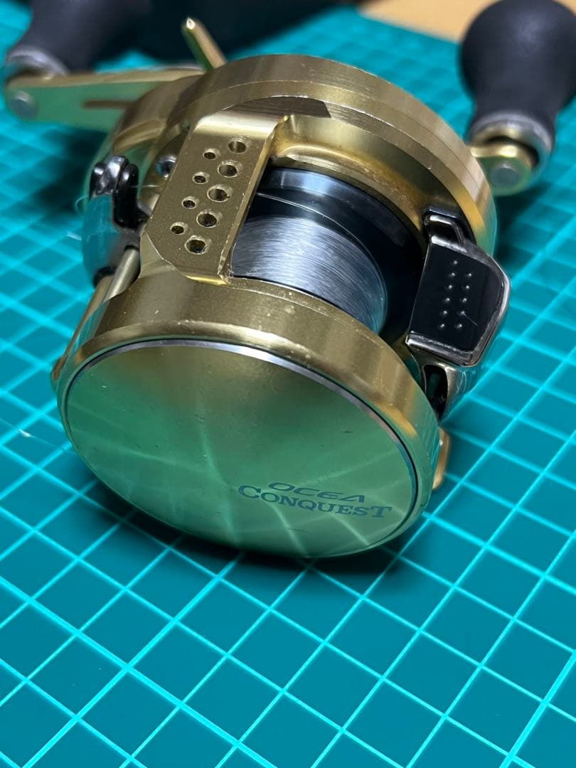 SHIMANO OCEA CONQUEST 200PG ゴールド