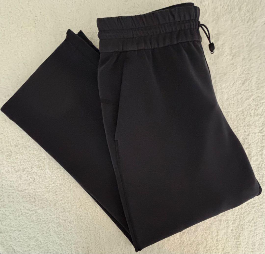 ルルレモン パンツSoftstreme HR Straight-Leg Crop