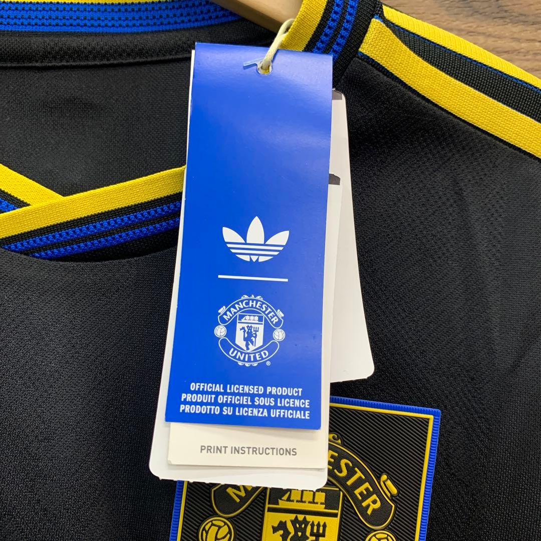 未使用 adidas マンチェスター・ユナイテッドFC 25/26 ユニフォーム