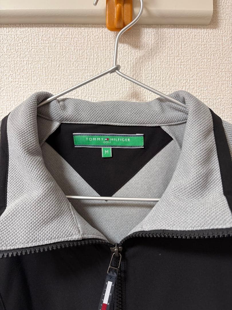 【新品】値下げ‼️ゴルフウェア　  ジャケット Mサイズ