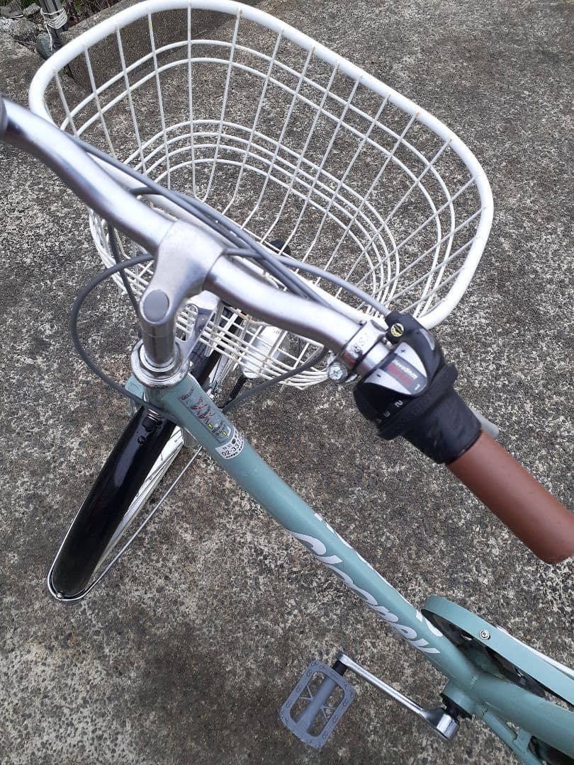 24インチ6段変速式自転車ジュニア美品青森手渡し限定