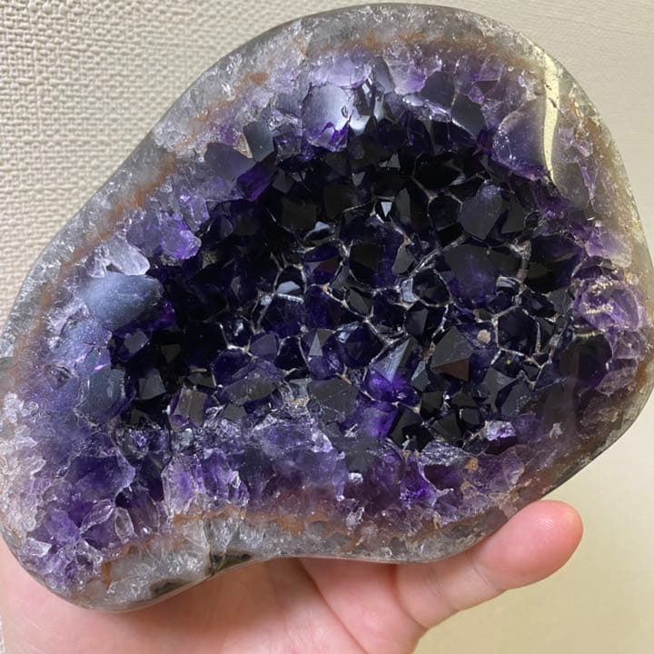 絶品☆濃紫の煌めき☆瑪瑙 アメジストクラスターパワーストーン天然石A506