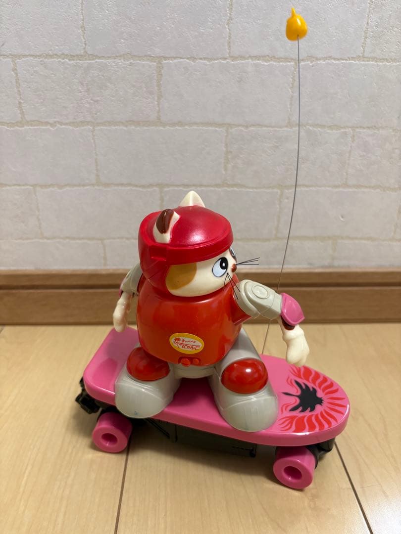 明星チャルメラ　かっとびラジコン！スケボーにゃんこ　動作確認未確認