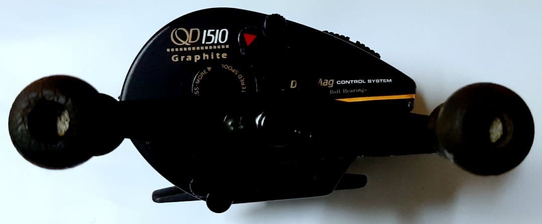 QUANTUM QD1510 クアンタム ベイトリール リール 釣具 魚釣り