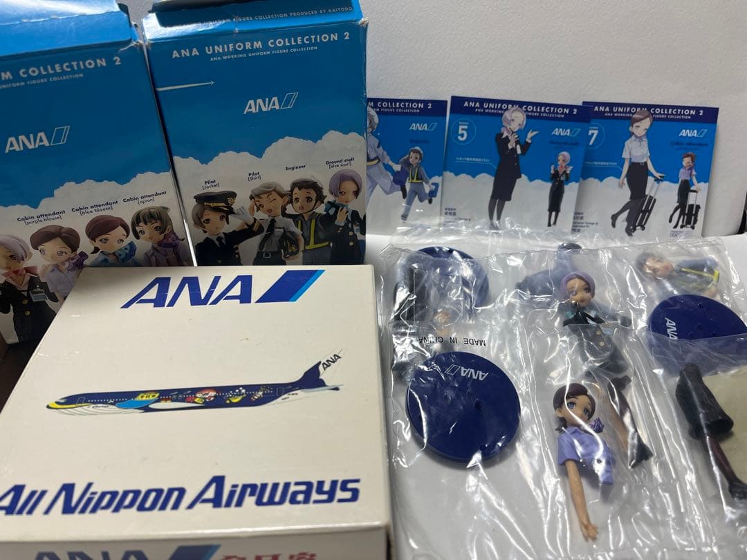 未使用　マリンジャンボプラモデルとANAユニホォームコレクション