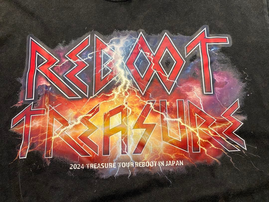 TREASURE REBOOT Tシャツ　ジフン