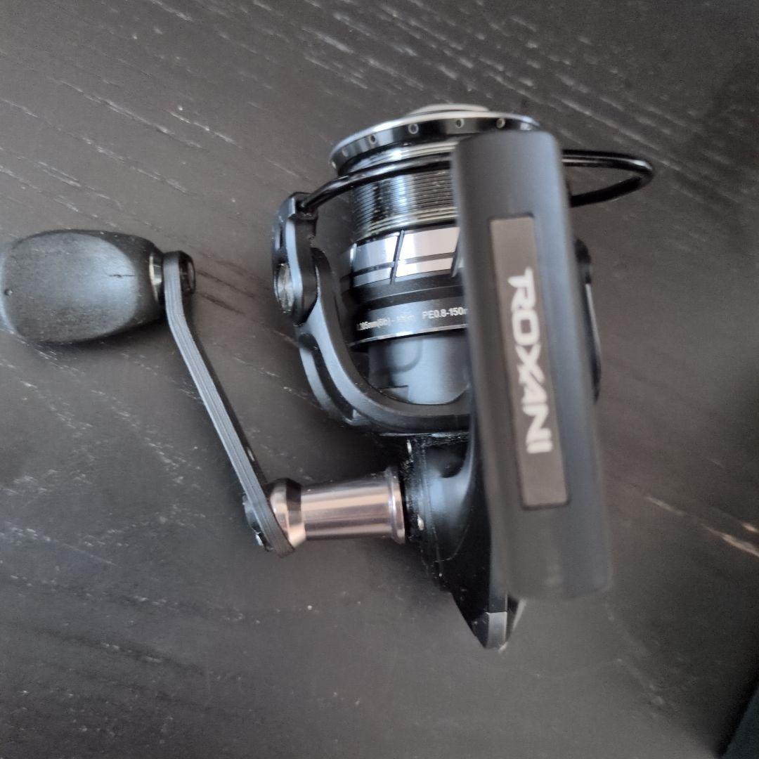 Roxani 2500SH スピニングリール