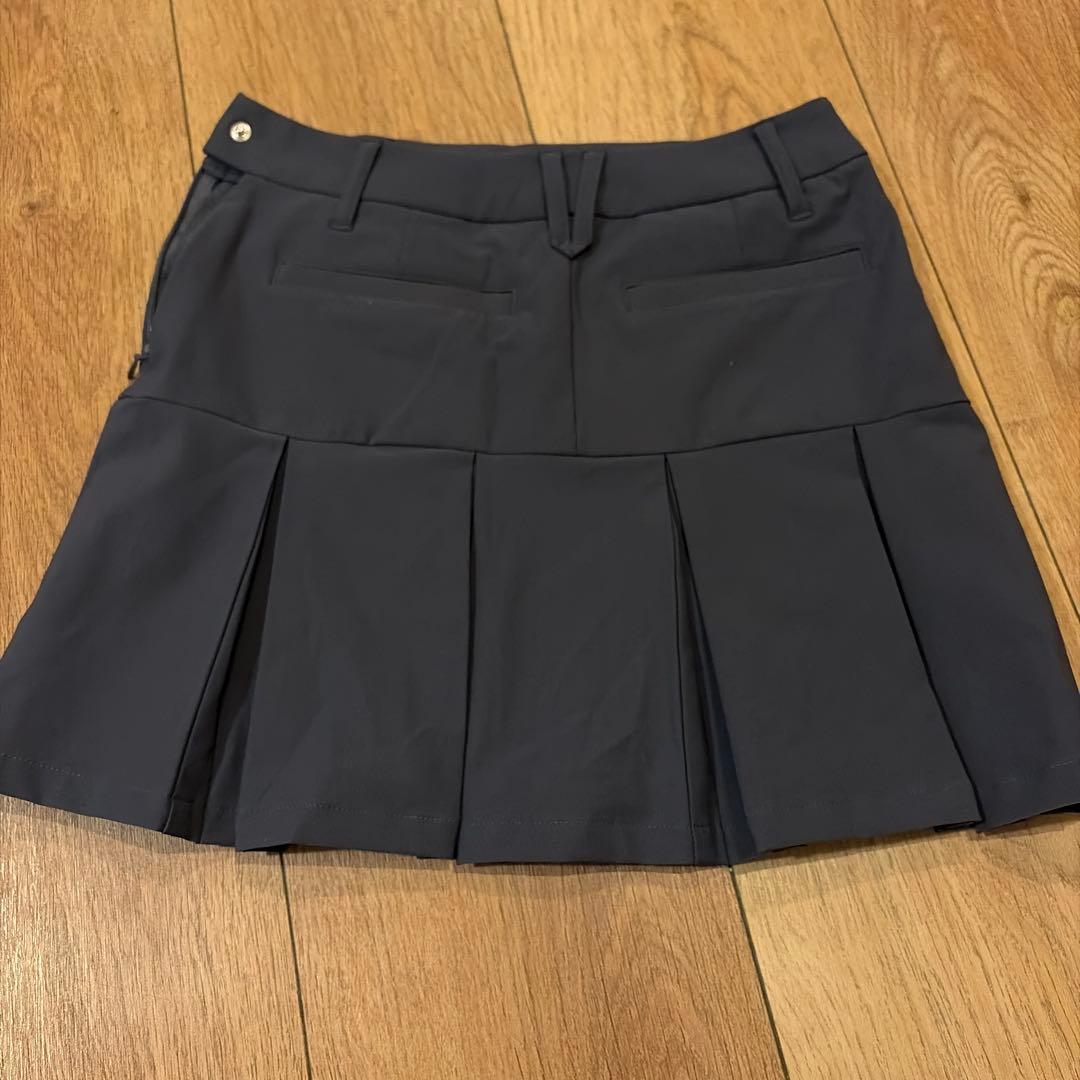 デサントゴルフ　プリーツスカート 美品
