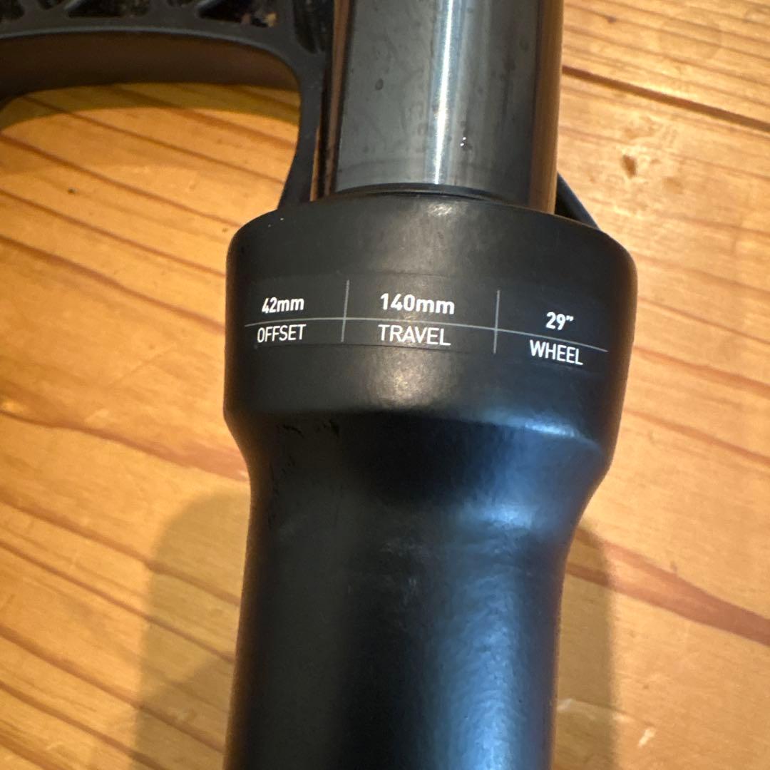 た*や様 良品ROCK SHOX Recon 140mm 29erフロントフォー