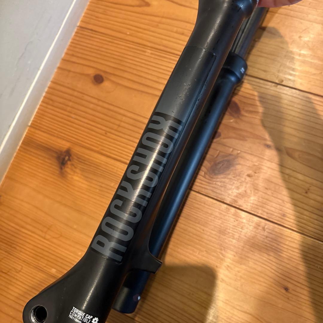 た*や様 良品ROCK SHOX Recon 140mm 29erフロントフォー