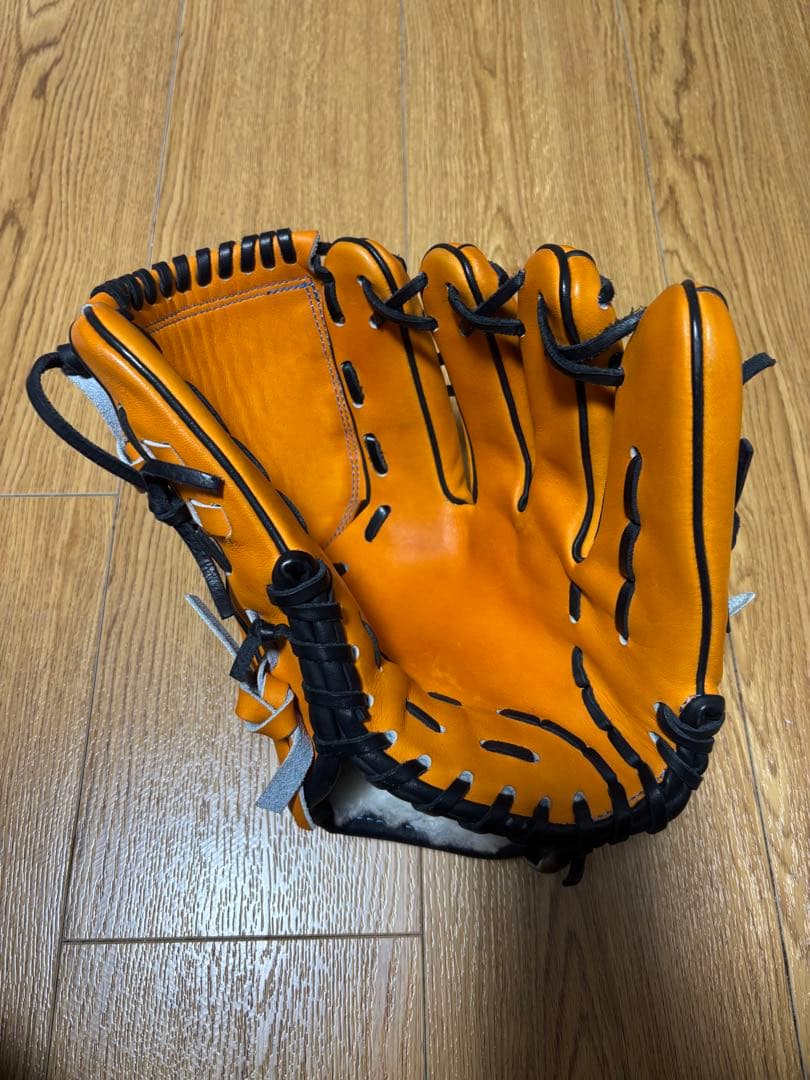 Gloveworks 投手用　硬式用　グローブ