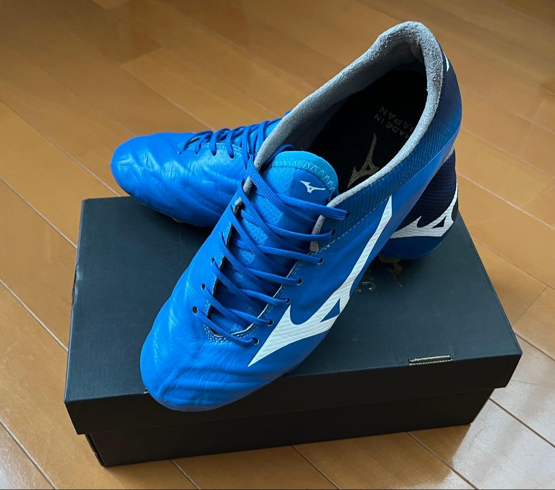 Mizunoサッカーシューズ　レビュラ2V1JAPAN