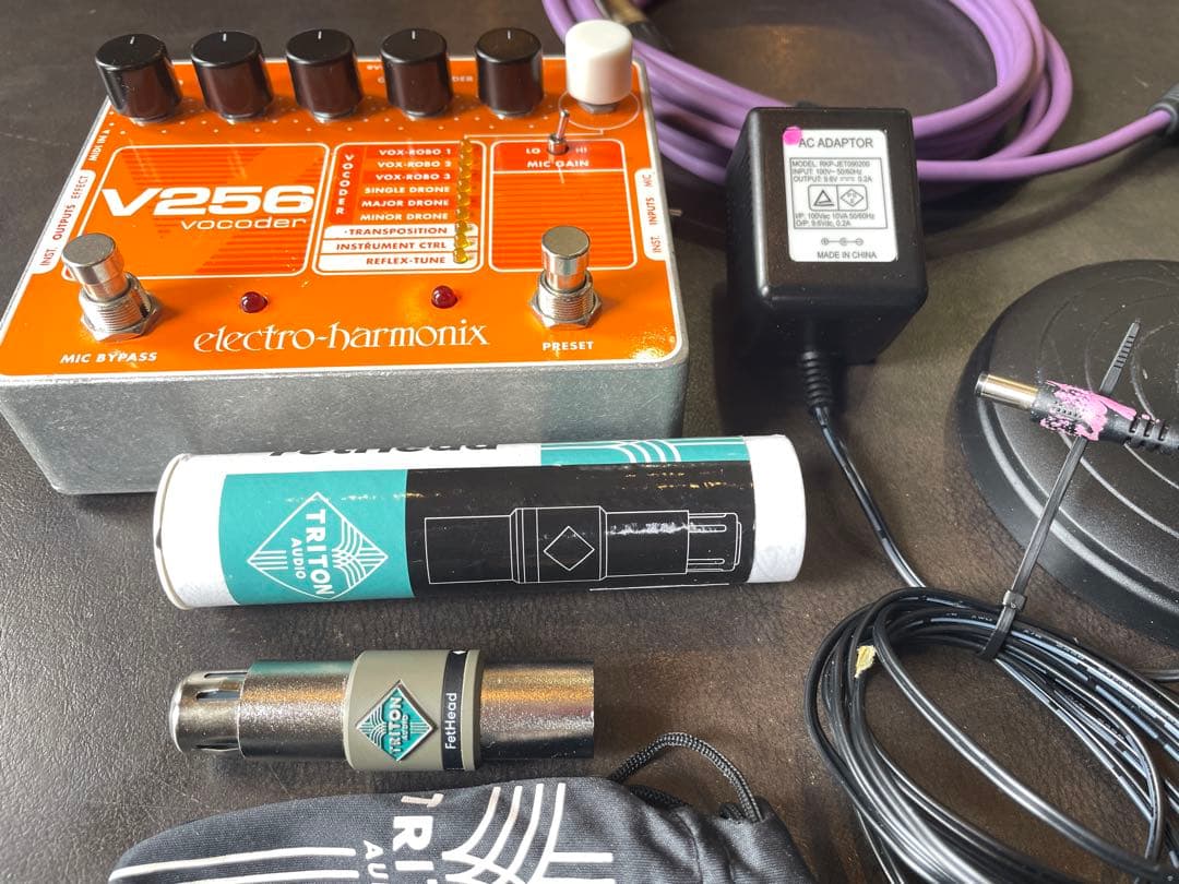 ehx V256 vocoder (マイクとfetheadプリアンプ含み)