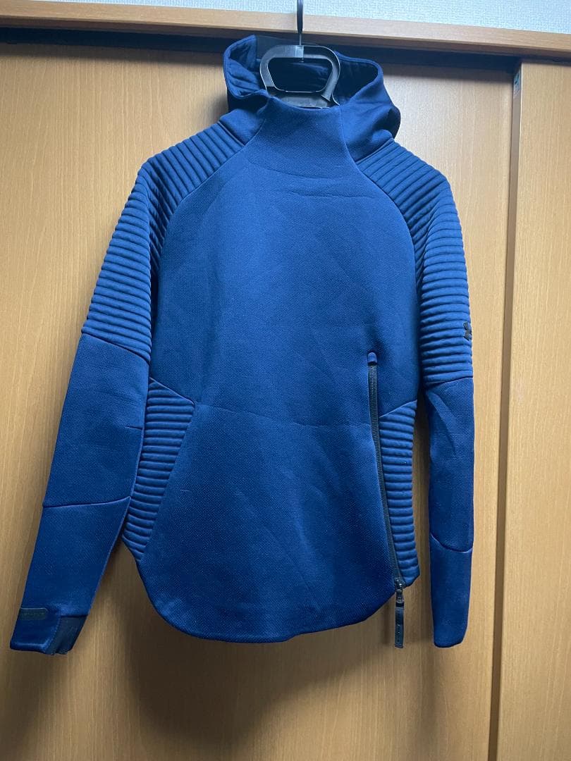 UNDER ARMOUR MOVE セットアップ 上下 ナイキ ジャージ