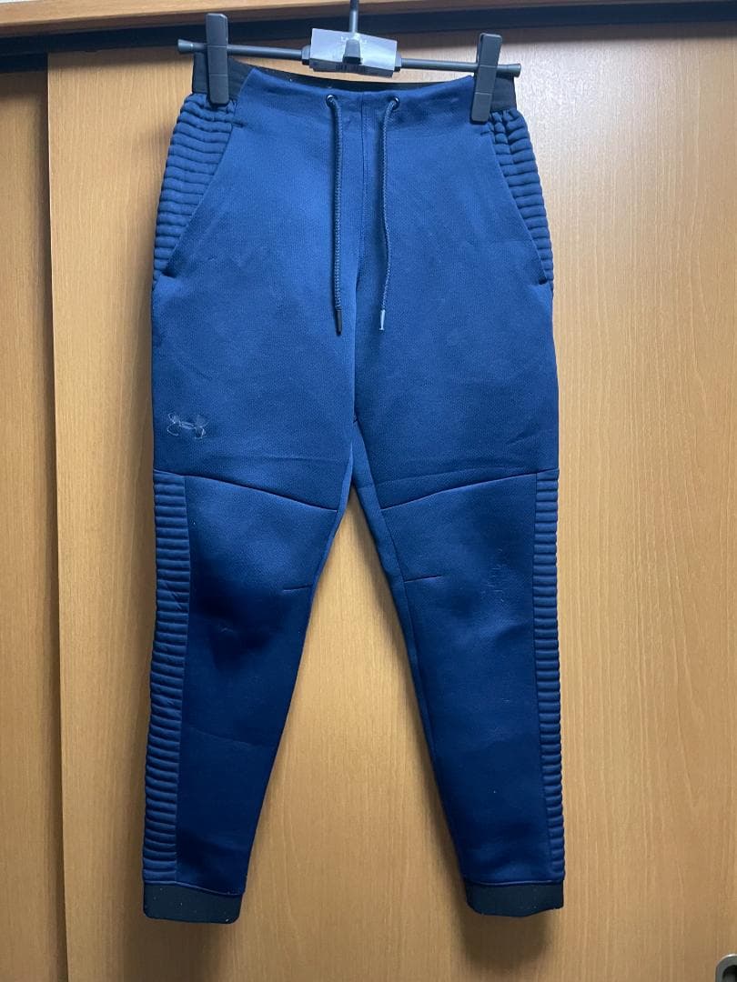 UNDER ARMOUR MOVE セットアップ 上下 ナイキ ジャージ