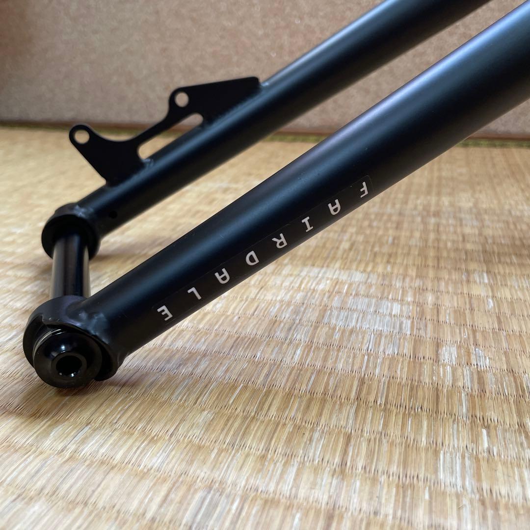 FAIRDALE フロントフォーク ブラック 26inch