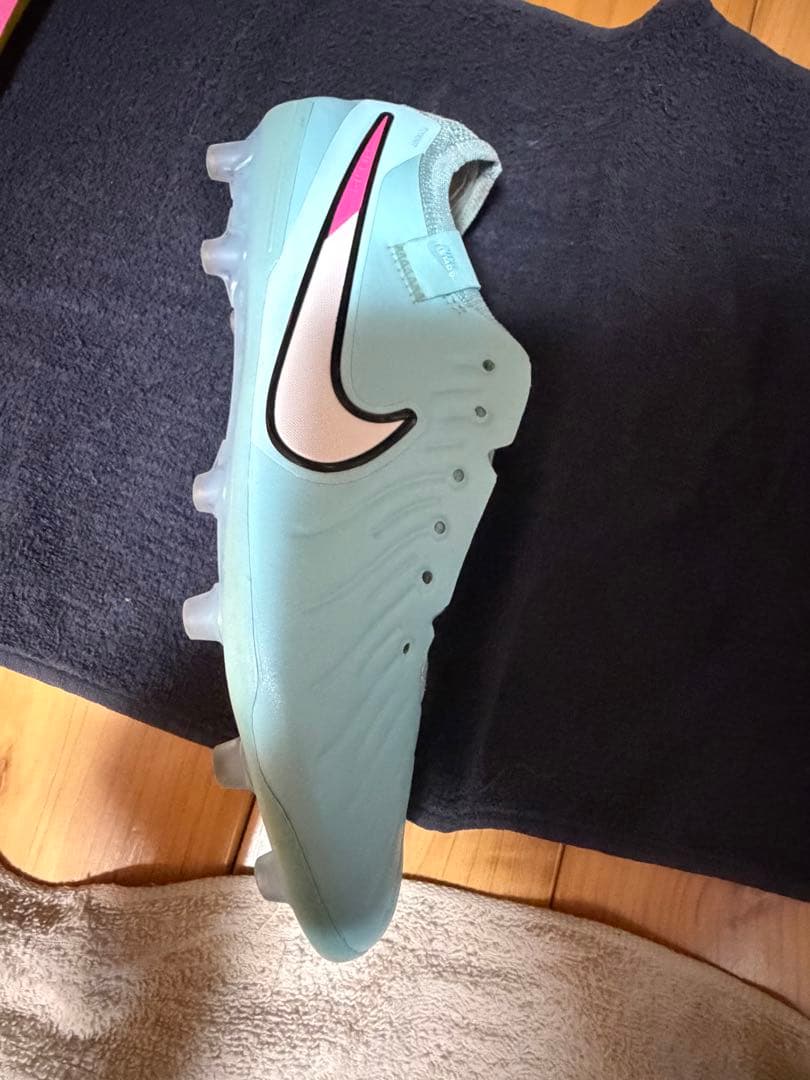 サッカースパイク　ティエンポ10elite 25cm
