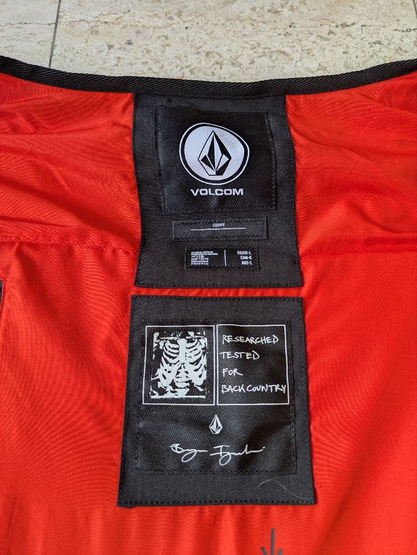 新品タグあり　Volcom ベスト　IGUCHI SLACK VEST Lサイズ