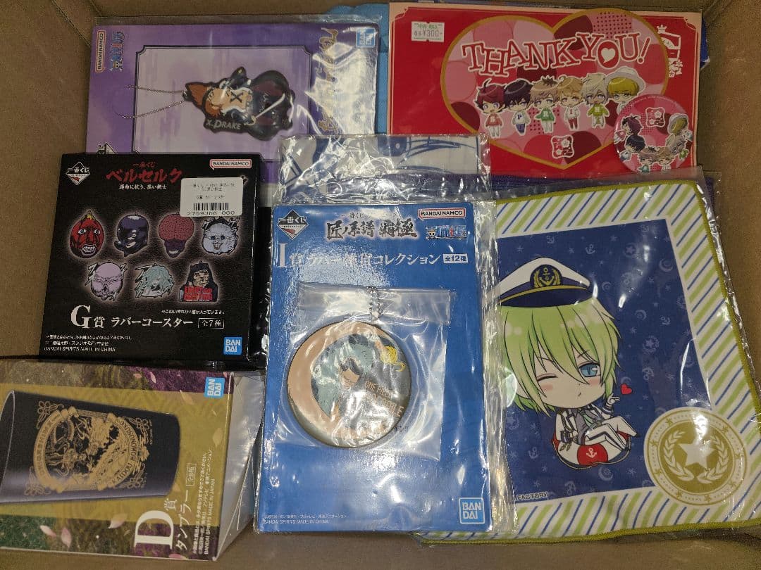 アニメ　ゲームグッズまとめ　220点