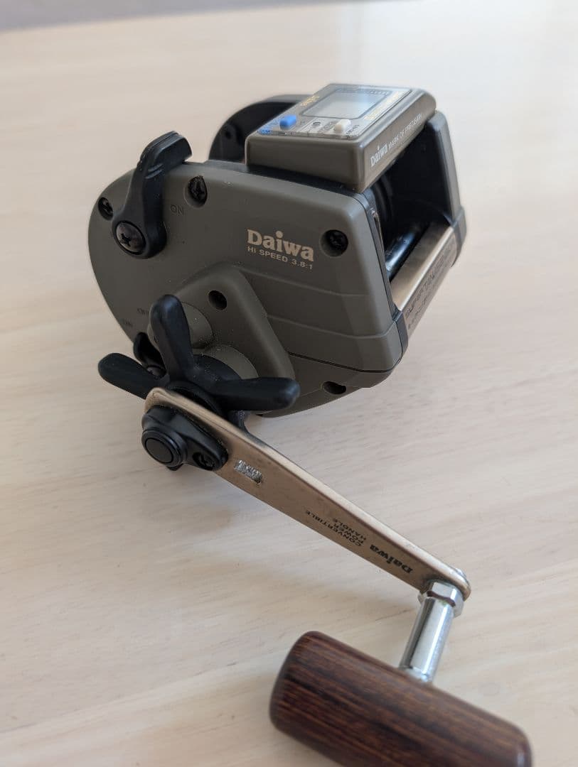 Daiwa スーパータナセンサーS600 電動リール