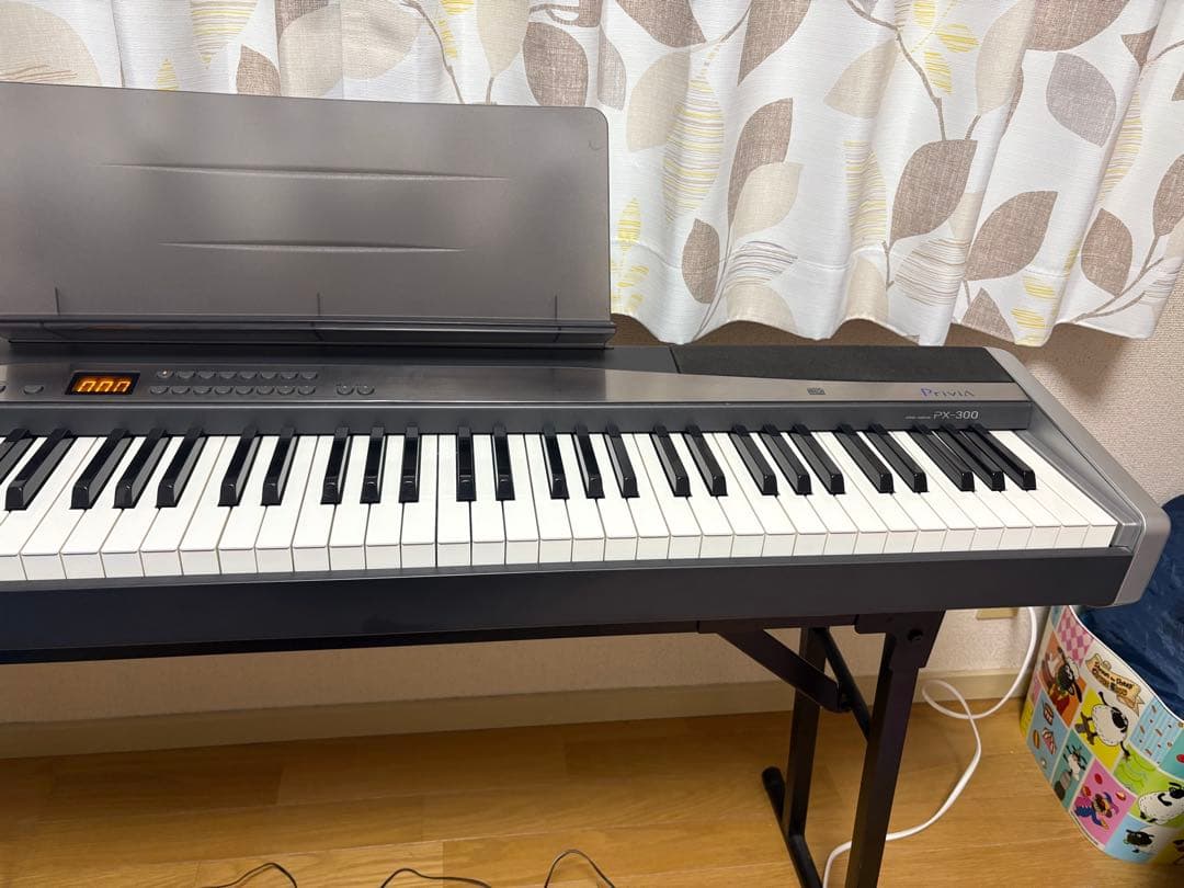 電子ピアノ　CASIO Privia PX-300