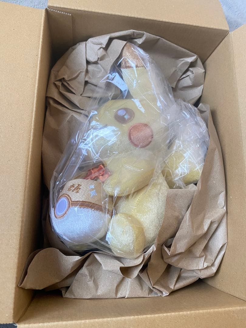 ピカチュウ 30周年記念 ぬいぐるみ 約25cm X 2個