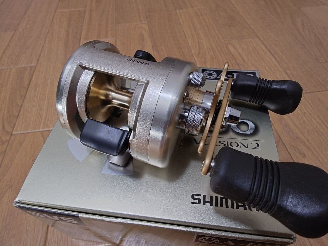 SHIMANO AXIS 100 VERSION 2 ベイトリール