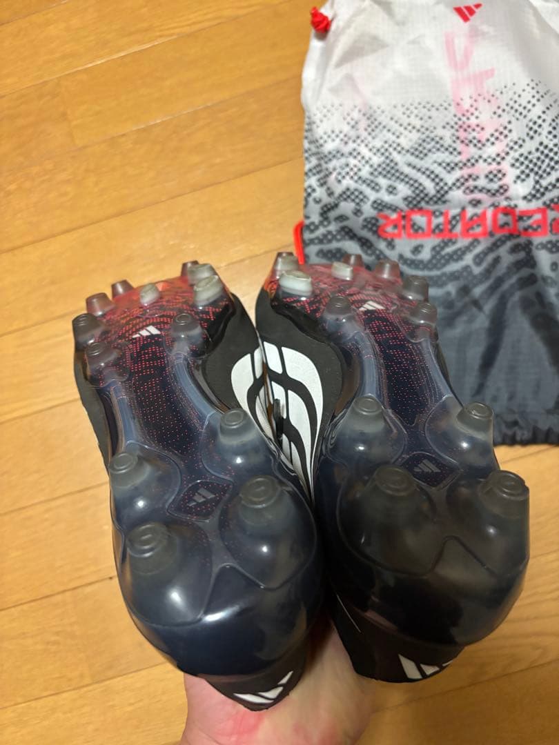 adidas サッカーシューズ・スパイク プレデターHG AG