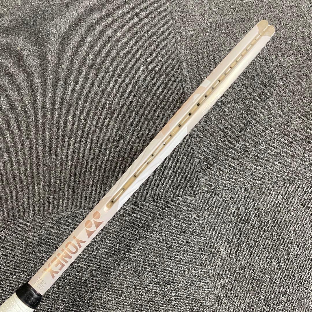 【美品】YONEX ヨネックス　VCORE 100L G2