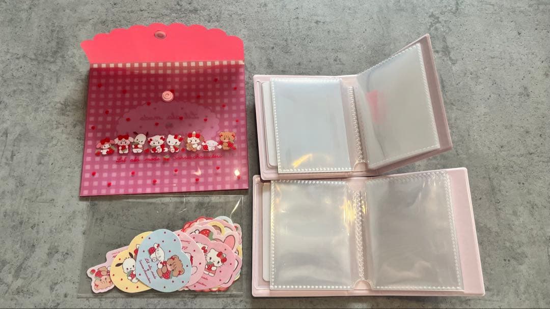【総額7,300円分】サンリオシール7セット＆カードケース2個
