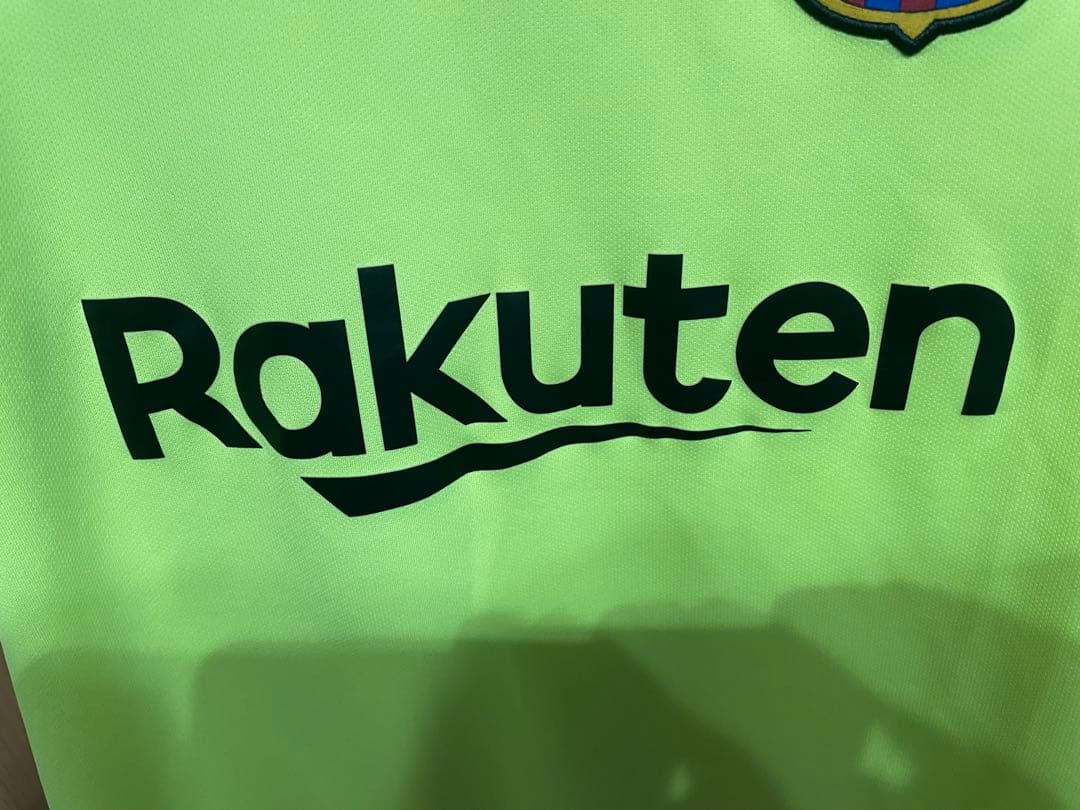 バルセロナユニフォーム18-19ジェラール・ピケ