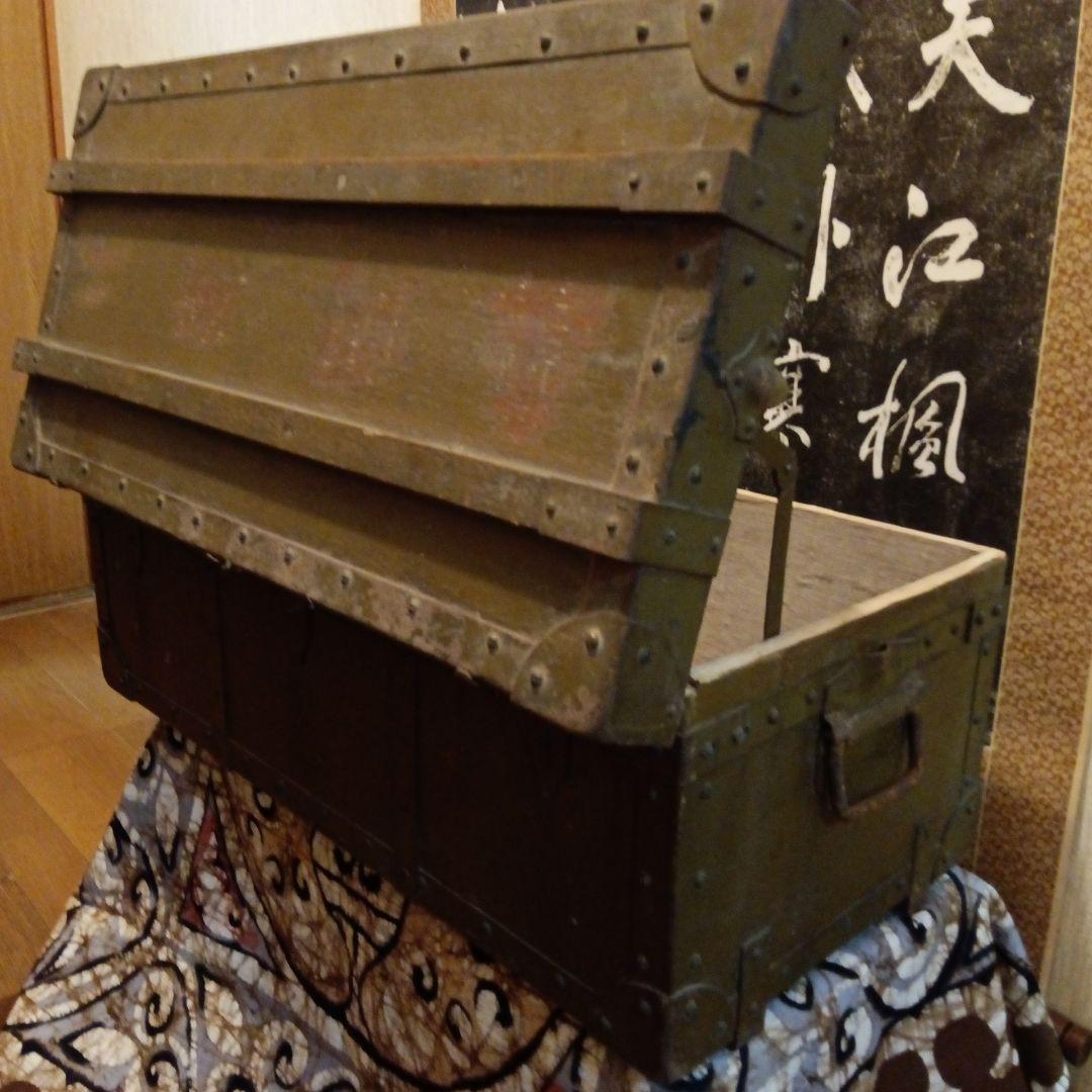旧日本帝国陸軍稀少レア日清日露〜太平洋戦争当時物重厚古鉄金具留付木製軍装備軍隊箱
