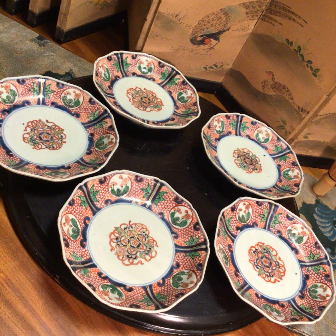 【特別出品】古伊万里　元禄伊万里　柿右衛門　色絵　宝丸紋　輪花型皿