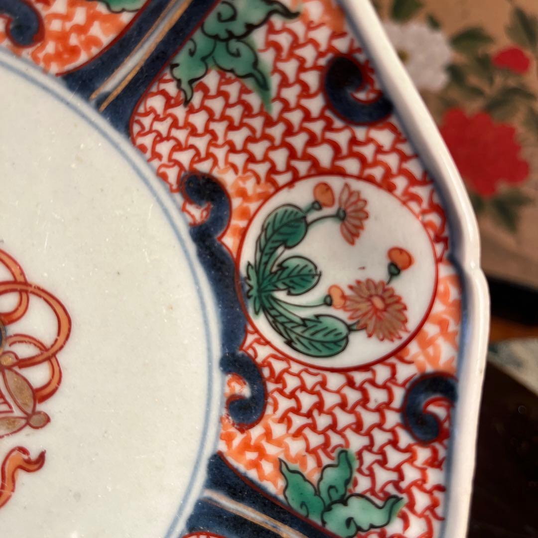 【特別出品】古伊万里　元禄伊万里　柿右衛門　色絵　宝丸紋　輪花型皿