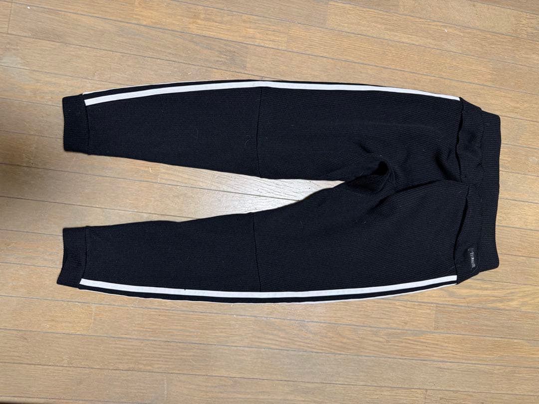 adidasセットアップ限定品