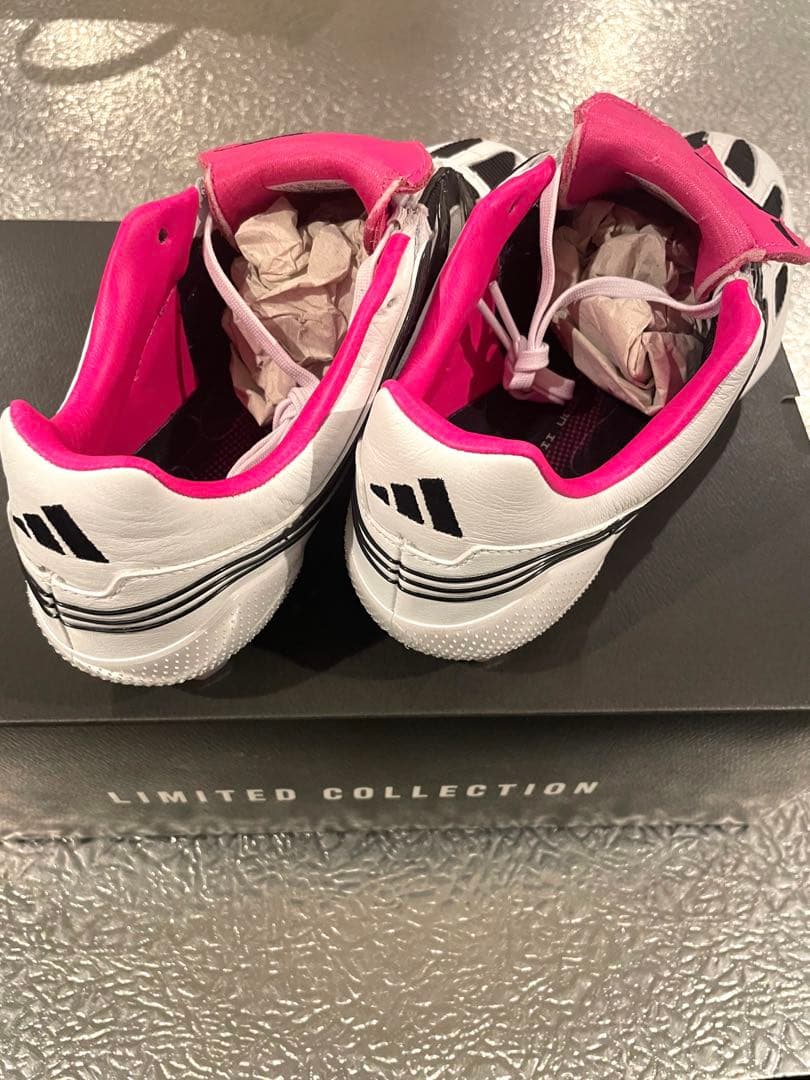 adidas プレデタープレシジョン+FG 25センチ　限定モデル