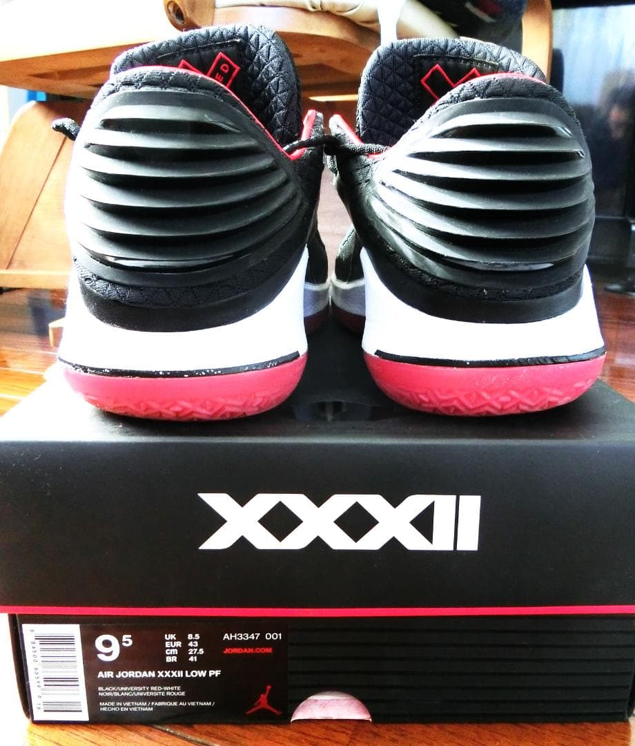 美品 AIR JORDAN XXXII LOW PF エアジョーダン32ロー