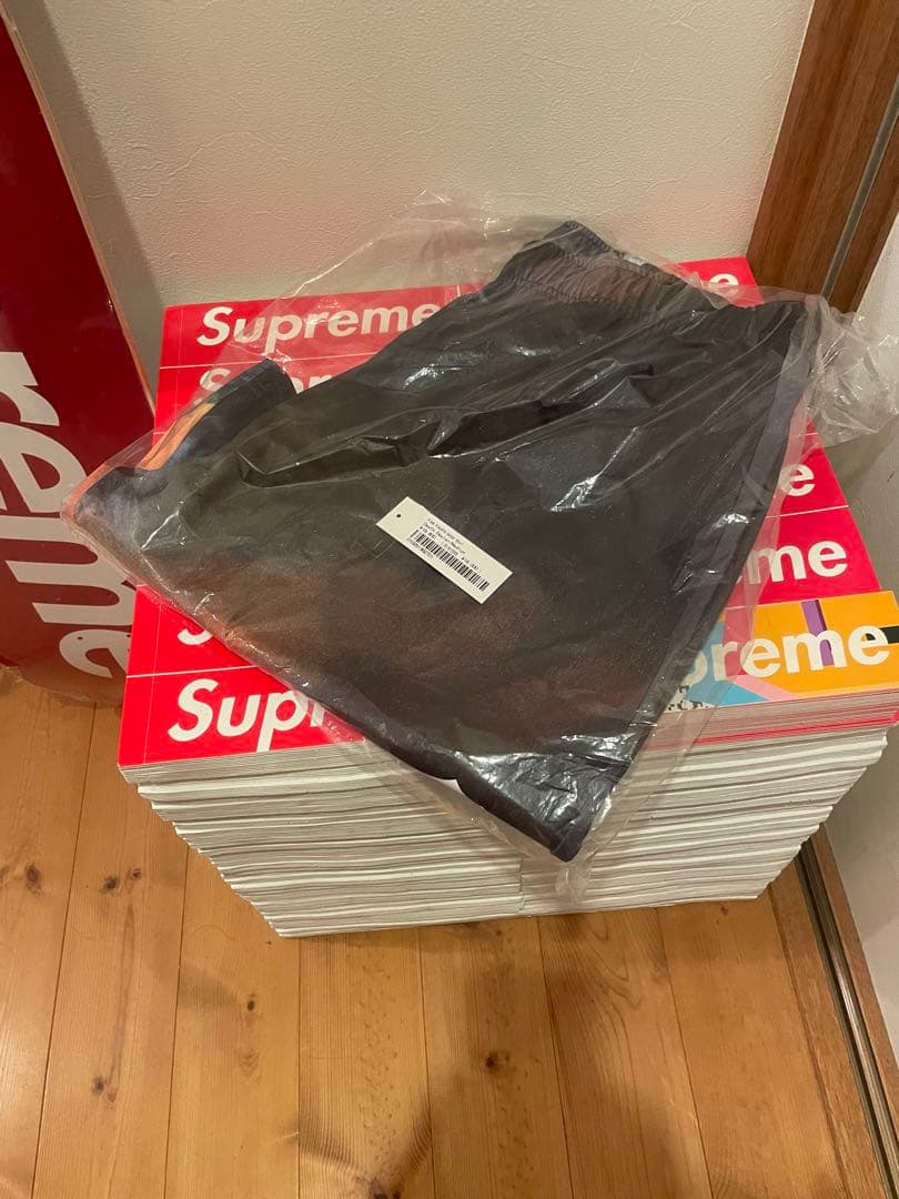 ウェア Supreme Frank Frazetta Soccer Short